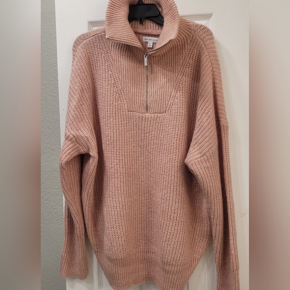 Women's Pink Knit Sweater